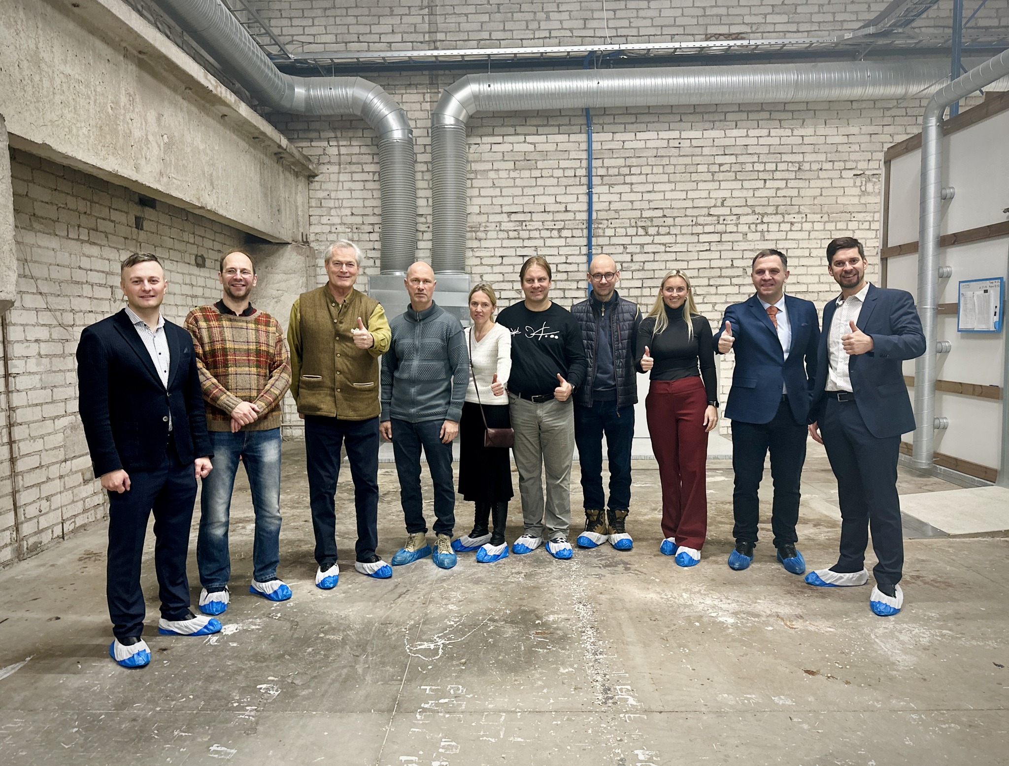 Gunther Pauli, globally renowned entrepreneur and author of the book 'The Blue Economy,' inspected the Shroomwell factory during his visit to Tõrva